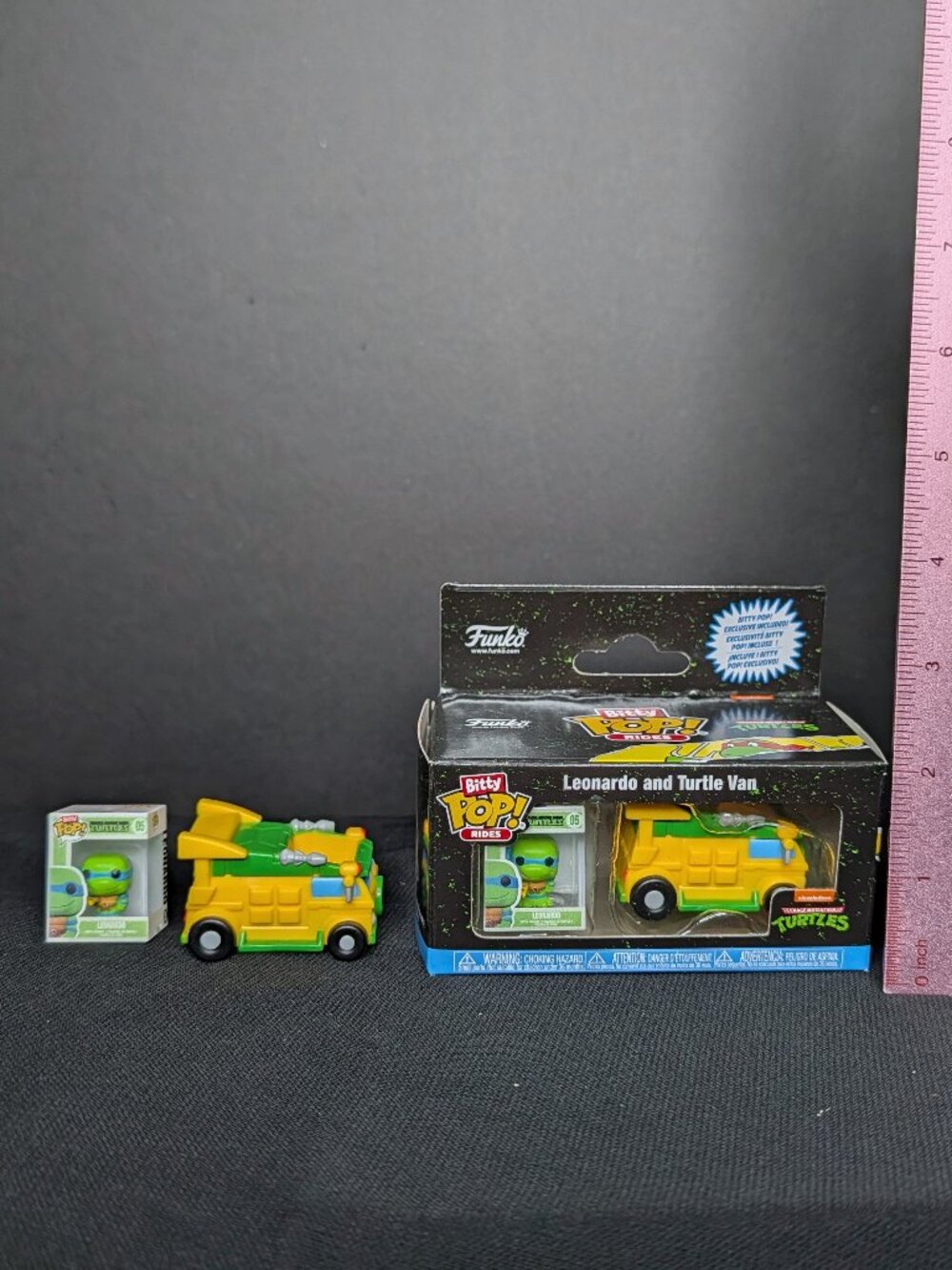 NEW Bitty FUNKO Pop LEONARDO and TURTLE VAN in Box TMNT Turtles